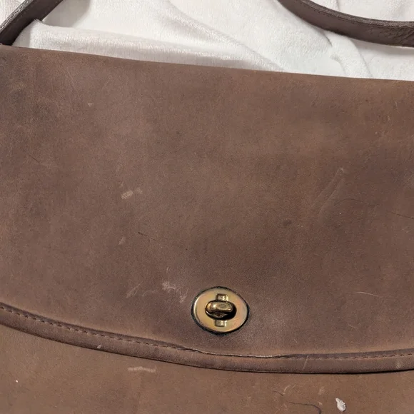 Vintage Coach City Bag Tan Putty(?) Shoulder Purse - Picture 3 of 11